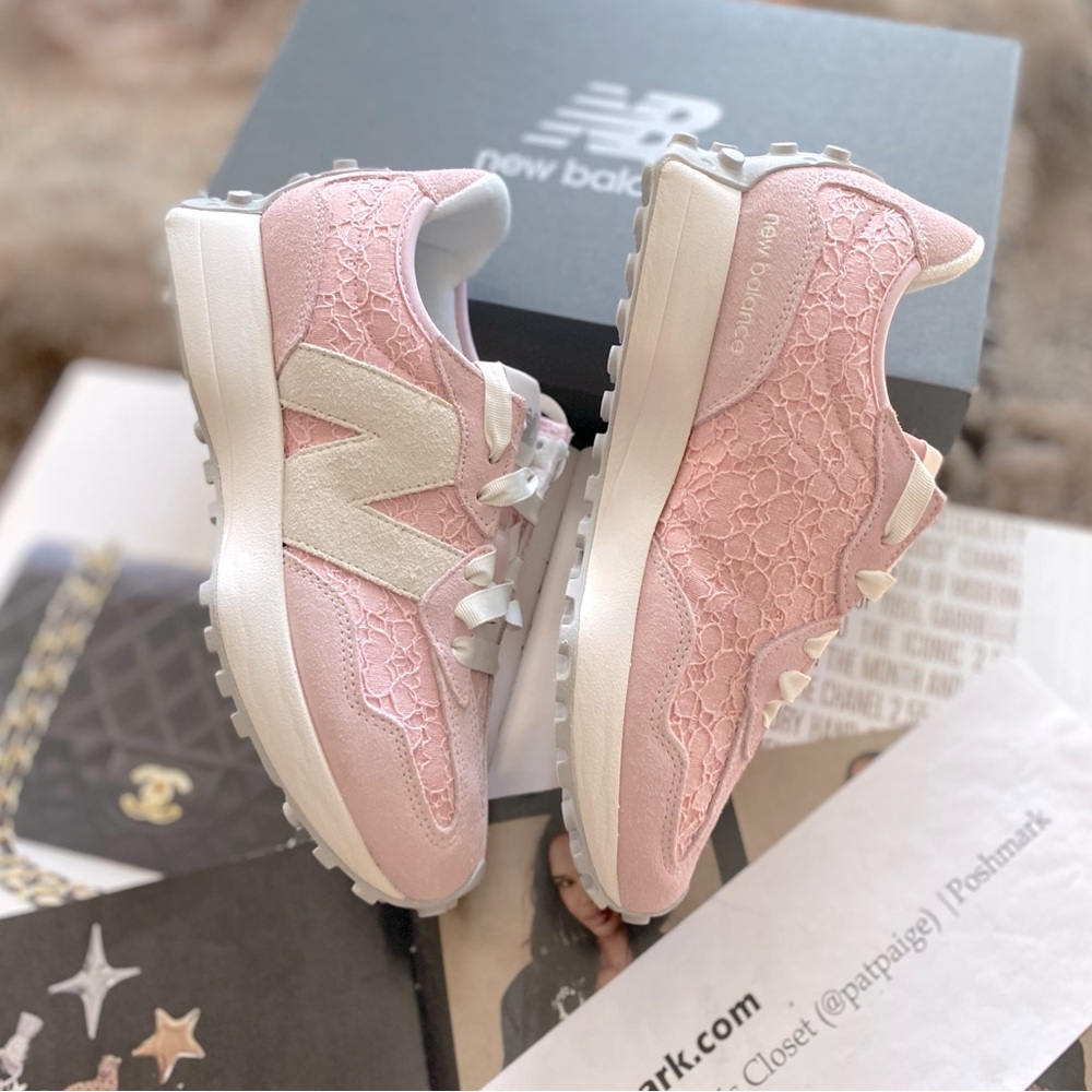 New Balance 327 Sneakers - Picture 13 of 15